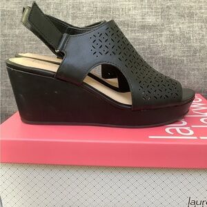 Lauren Blakewell Platform Sandal NWOT